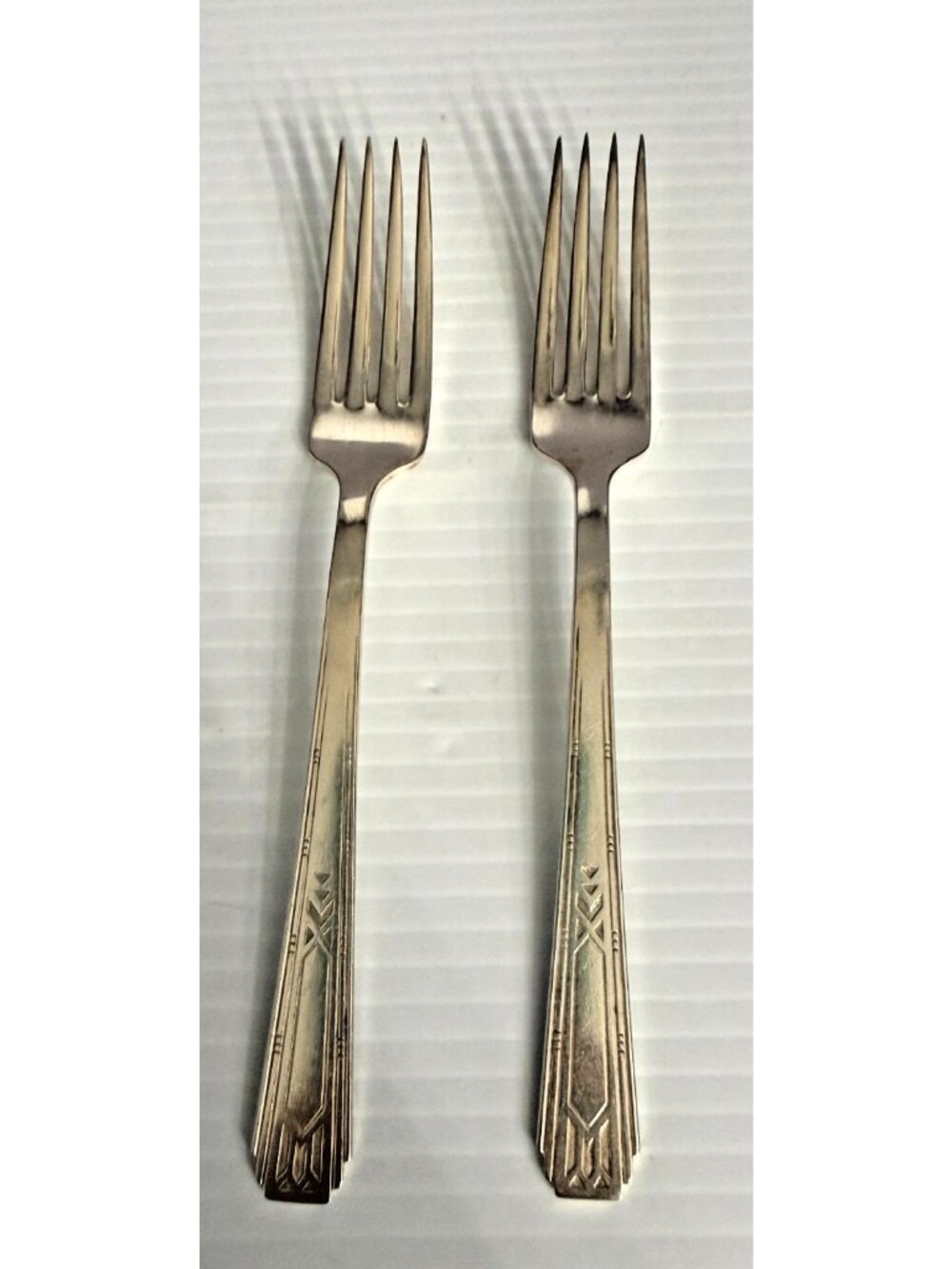 2 Friendship Medality Oneida  Tudor plate Dinner Fork 1932 7 5/8"